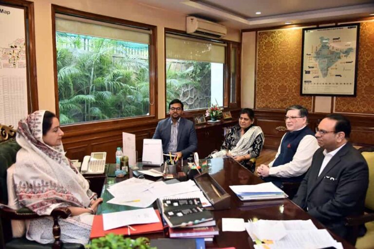 During FICCI courtesy meeting with Smt. Harsimrat Kaur Badal, Former Union Minister for Food Processing Industries, GoI; Mr. Sandip Somany, Former President FICCI; Mr. Dilip Chenoy, Former Secretary General, FICCI and Ms. Jyoti Vij, DSG, FICCI