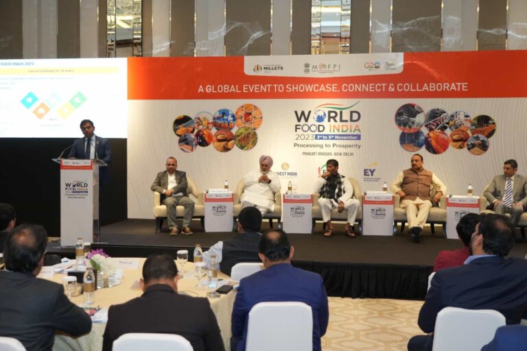 Delivering World Food India presentation in Dubai in august presence of Shri. Pashupati Kumar Paras, Hon’ble Union Minister for Food Processing Industries, GoI; Agriculture Minister from State Government of Uttar Pradesh and Punjab and Dr Aman Puri, Indian consul-general in Dubai, Shri. Sanoj Kumar Jha, Additional Secretary, MoFPI